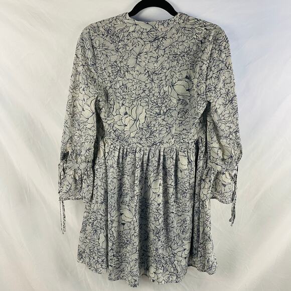 Molly Bracken Floral Boho Babydoll Style Dress Size XS NWT‎ - Picture 8 of 9